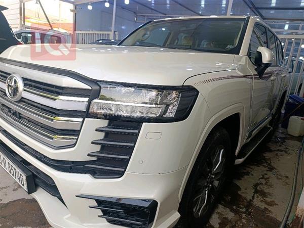 Toyota for sale in Iraq
